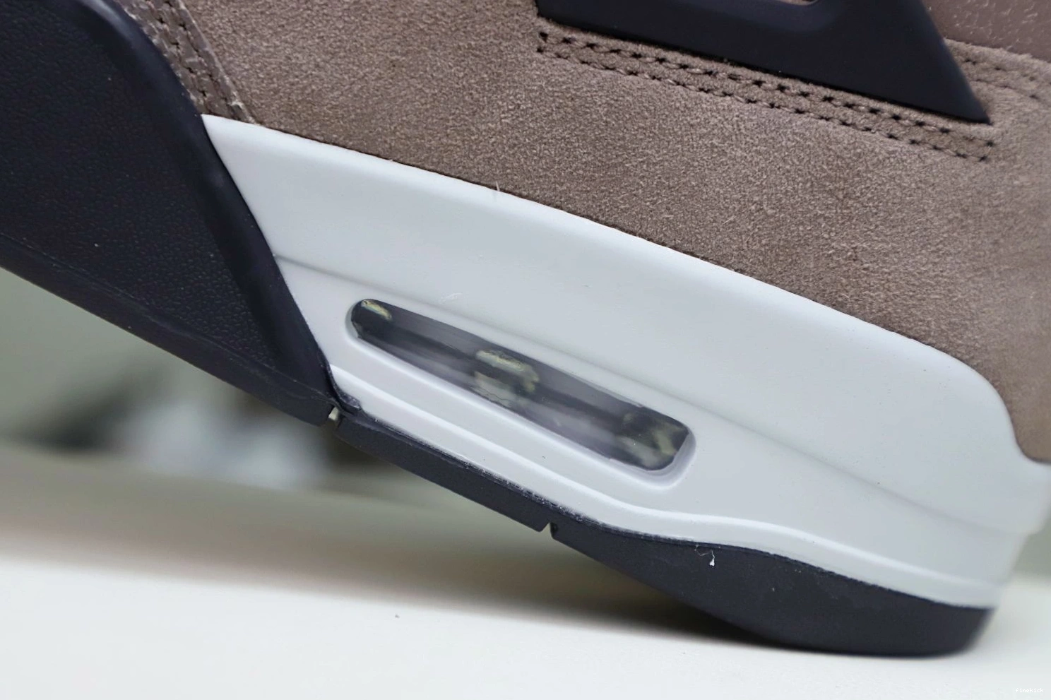 RETRO 'TAUPE HAZE' JORDAN AIR 4 0310